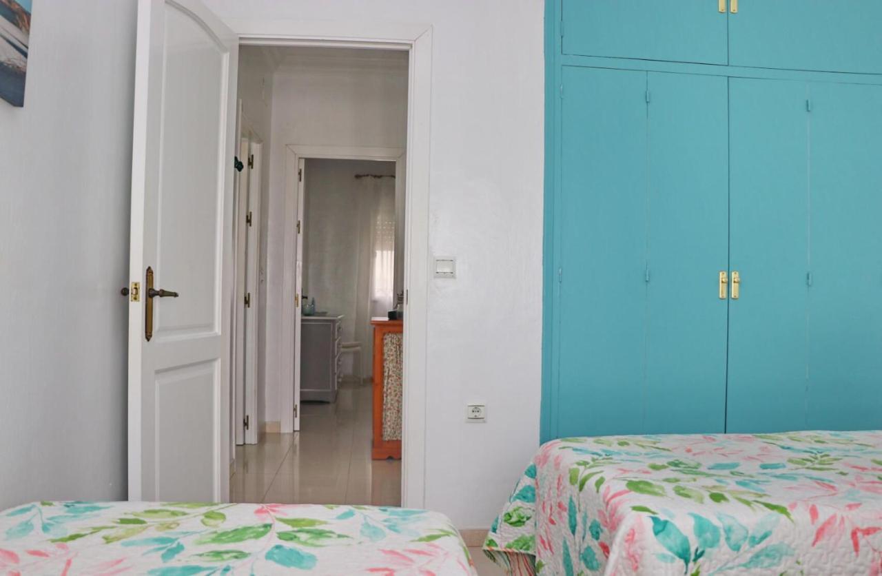 Apartamento La Fuente Conil De La Frontera Exterior photo